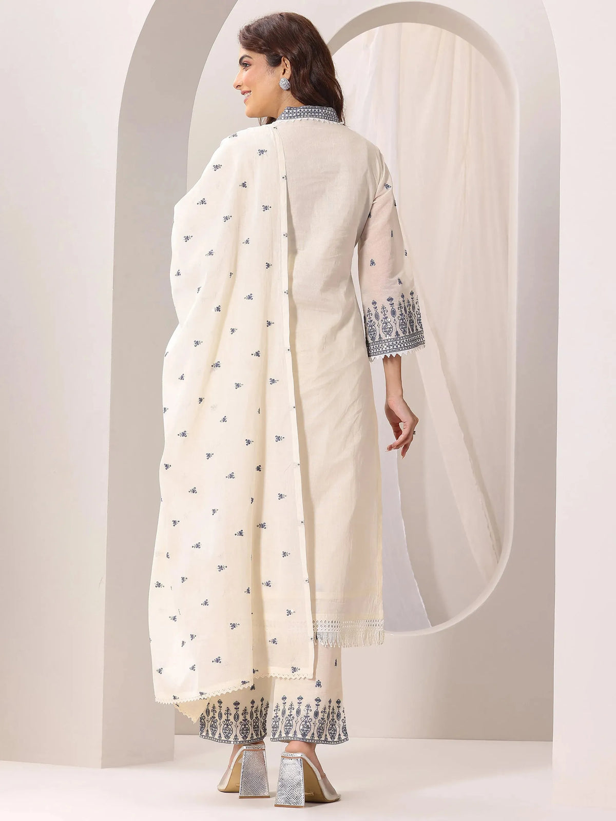 Anouk Off White Embroidered Cotton Straight Suit Set With Dupatta