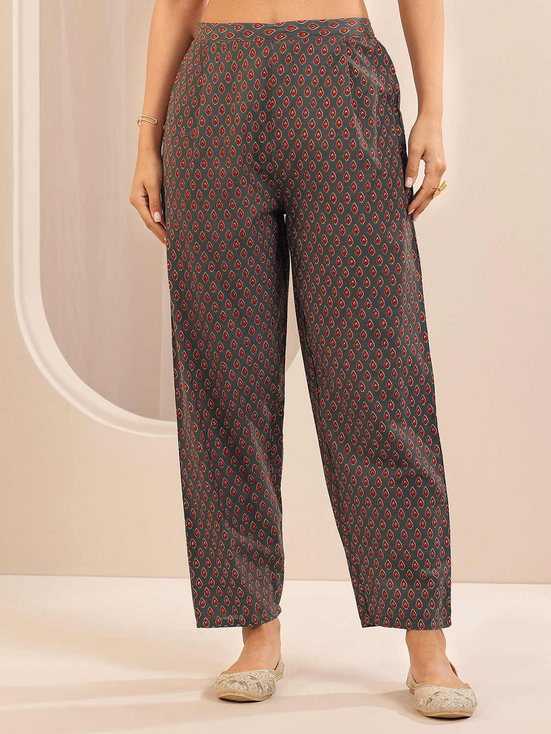 Anouk Grey Printed Cotton Straight Suit Sets With Dupatta