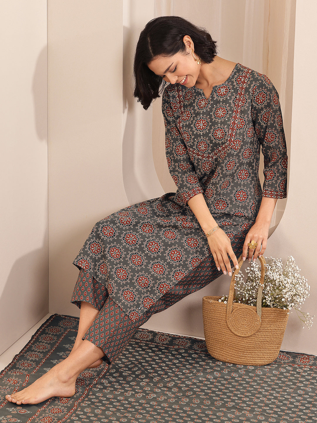 Anouk Grey Printed Cotton Straight Suit Sets With Dupatta