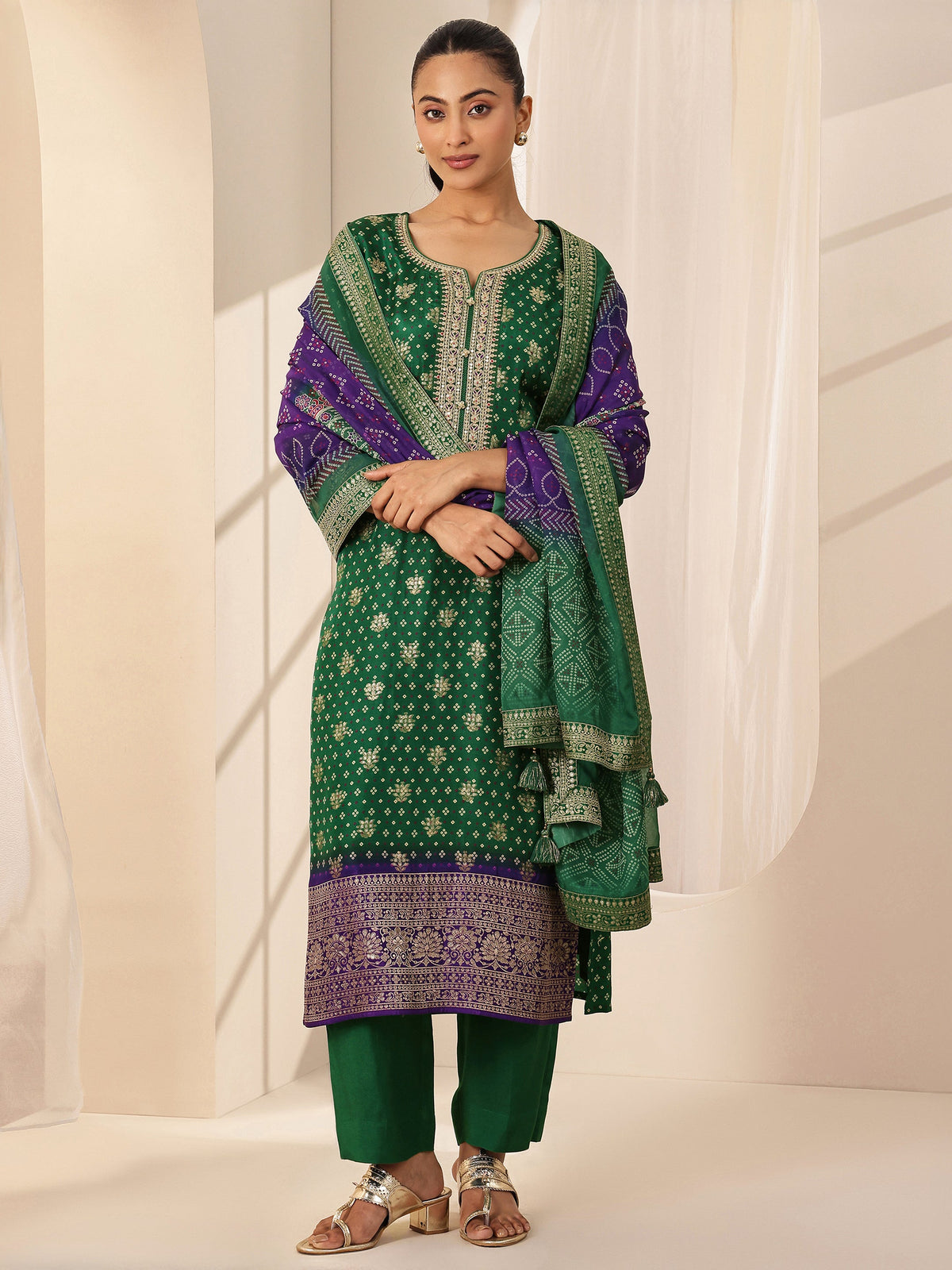 Anouk Green Printed Silk Blend Straight Suit Set With Dupatta