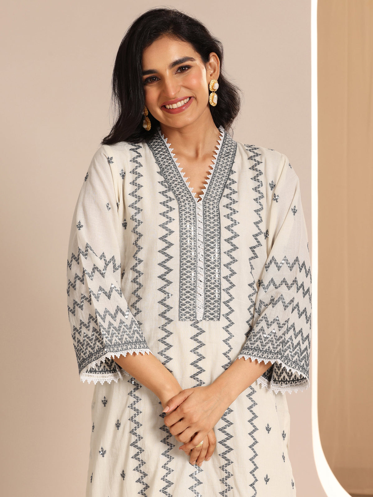 Anouk Off White Embroidered Cotton Straight Suit Set With Dupatta