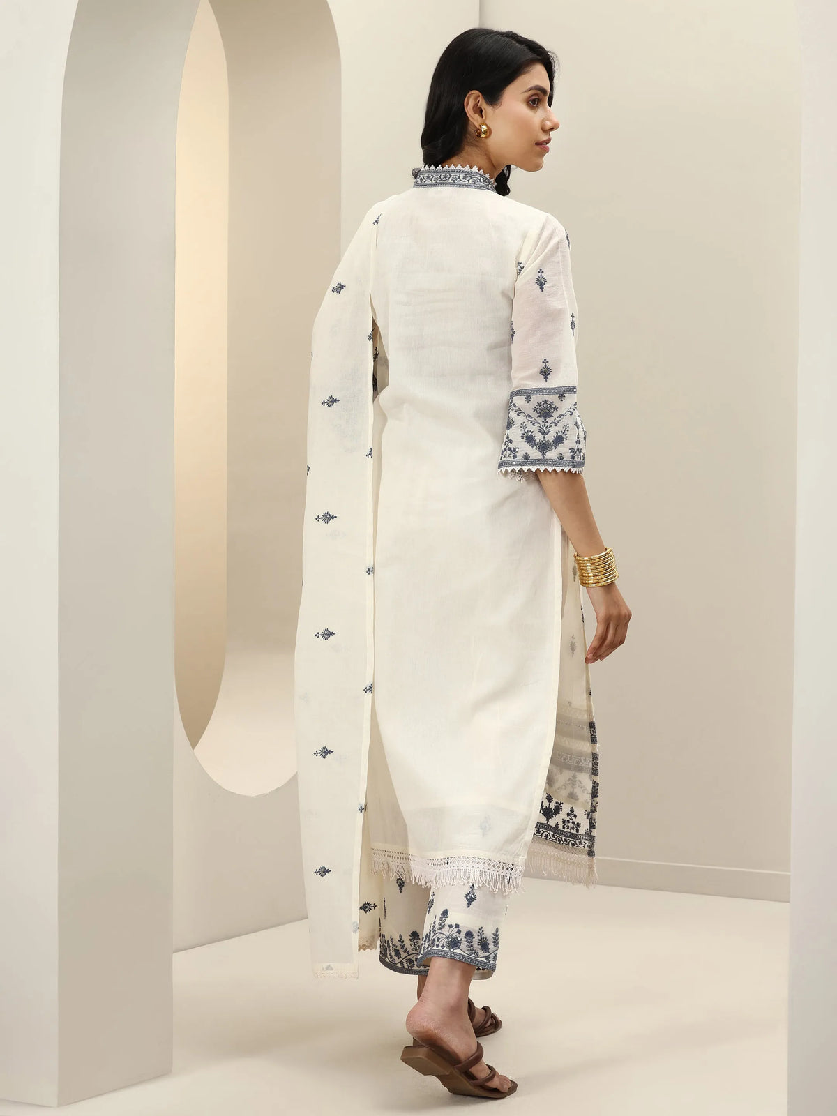 Anouk Off White Embroidered Cotton Straight Suit Sets With Dupatta