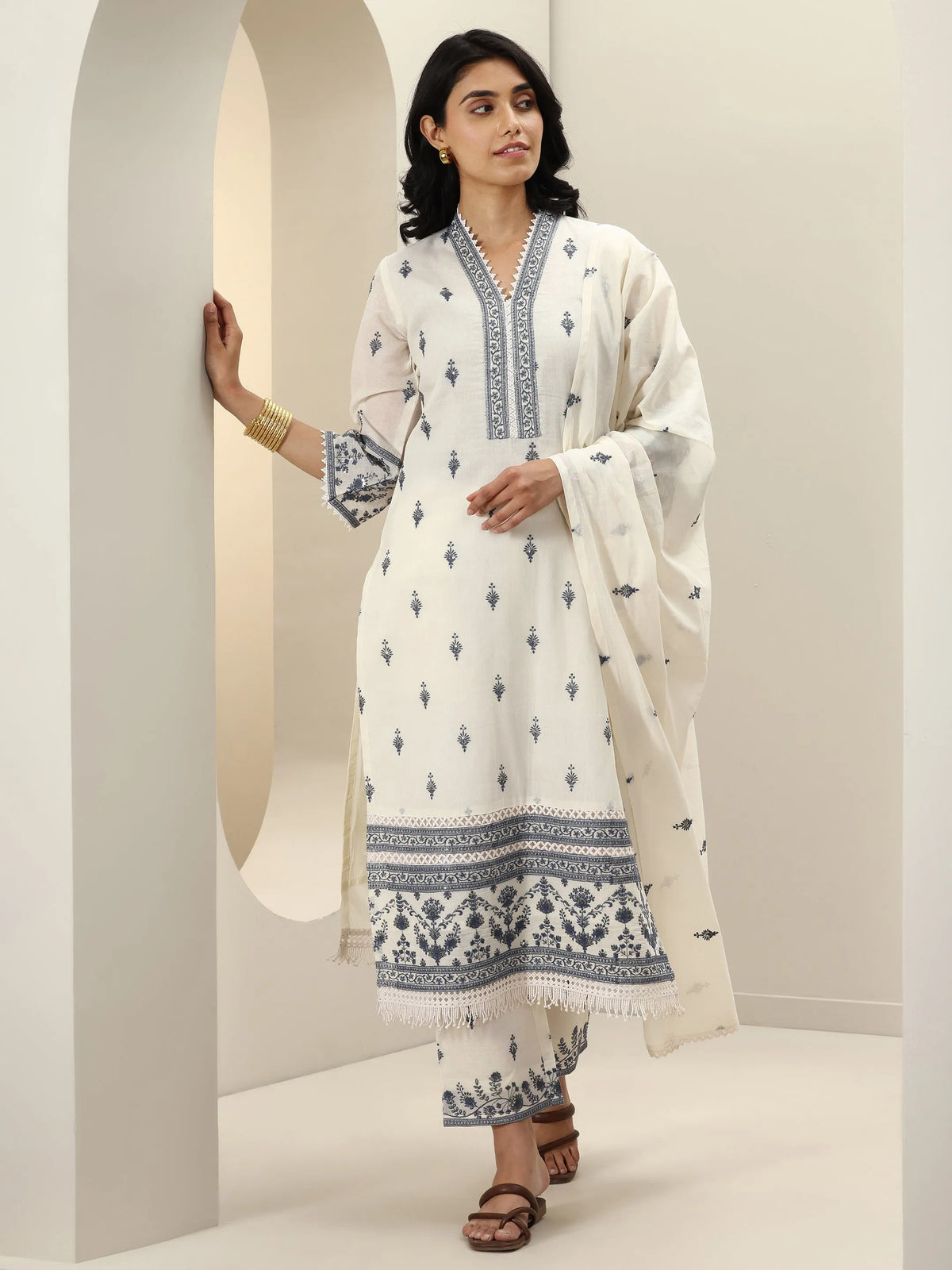 Anouk Off White Embroidered Cotton Straight Suit Sets With Dupatta