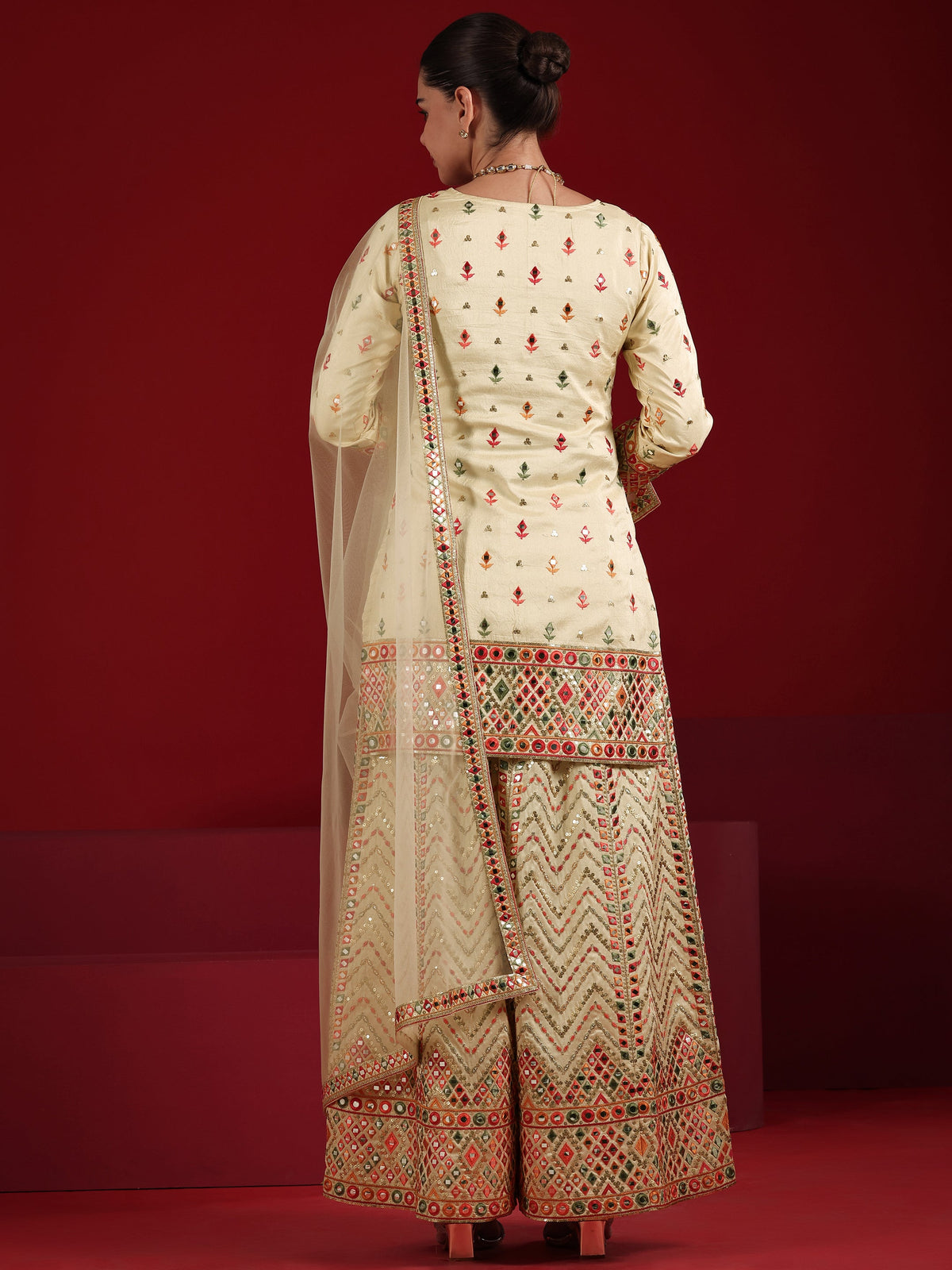 Anouk Cream Embroidered Silk Blend Straight Suit Set With Dupatta