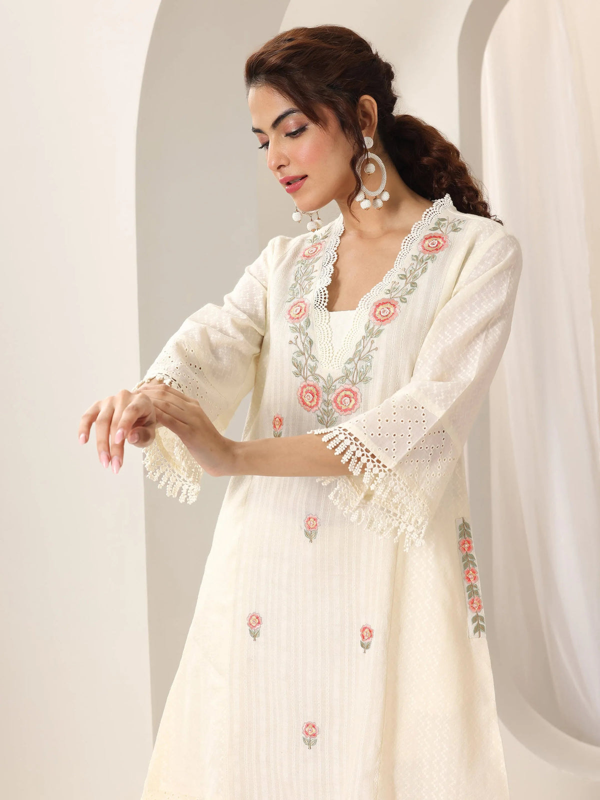 Anouk Off White Embroidered Cotton Straight Suit Set With Dupatta