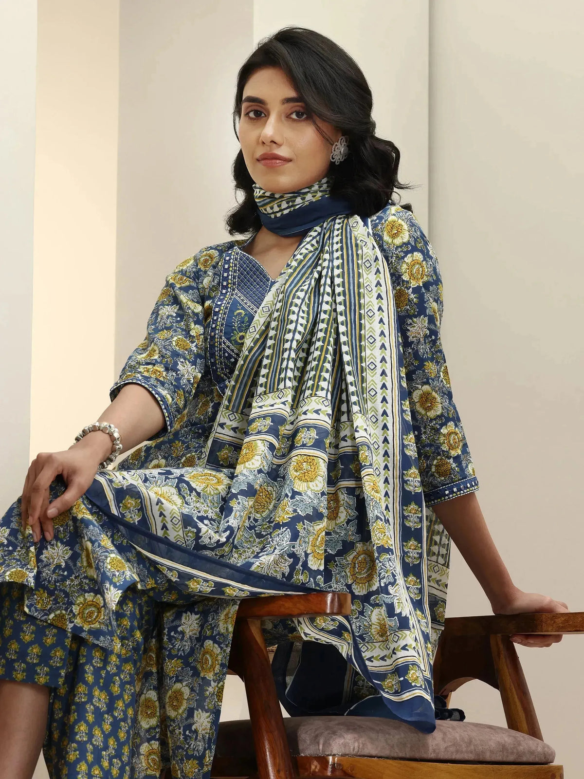 Anouk Blue Printed Cotton Straight Suit Sets With Dupatta