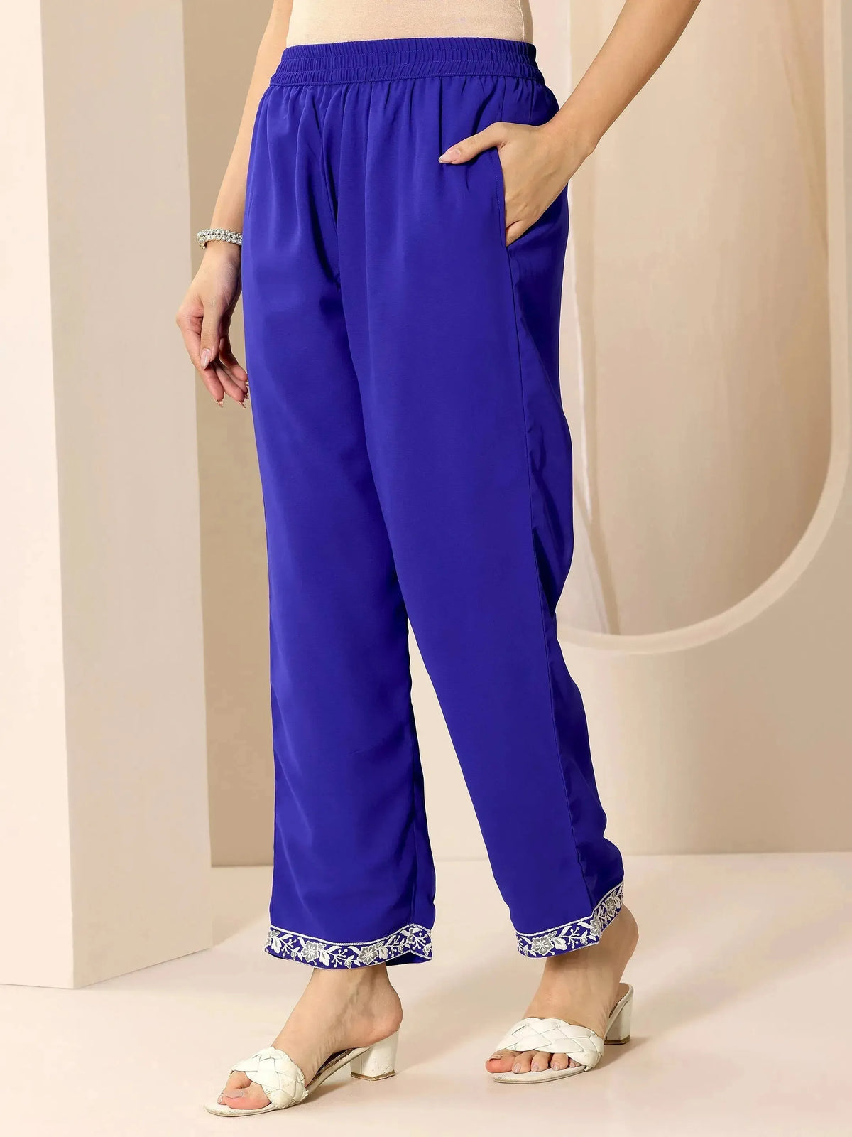 Anouk Blue Embroidered Georgette Straight Suit Set With Dupatta