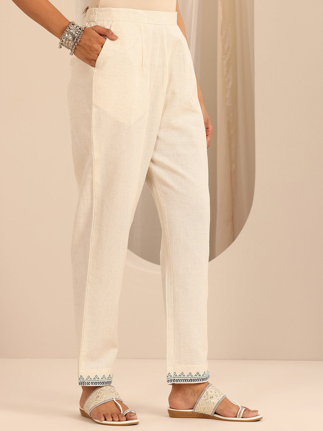 Anouk Off White Printed Cotton Blend Straight Suit Set With Dupatta