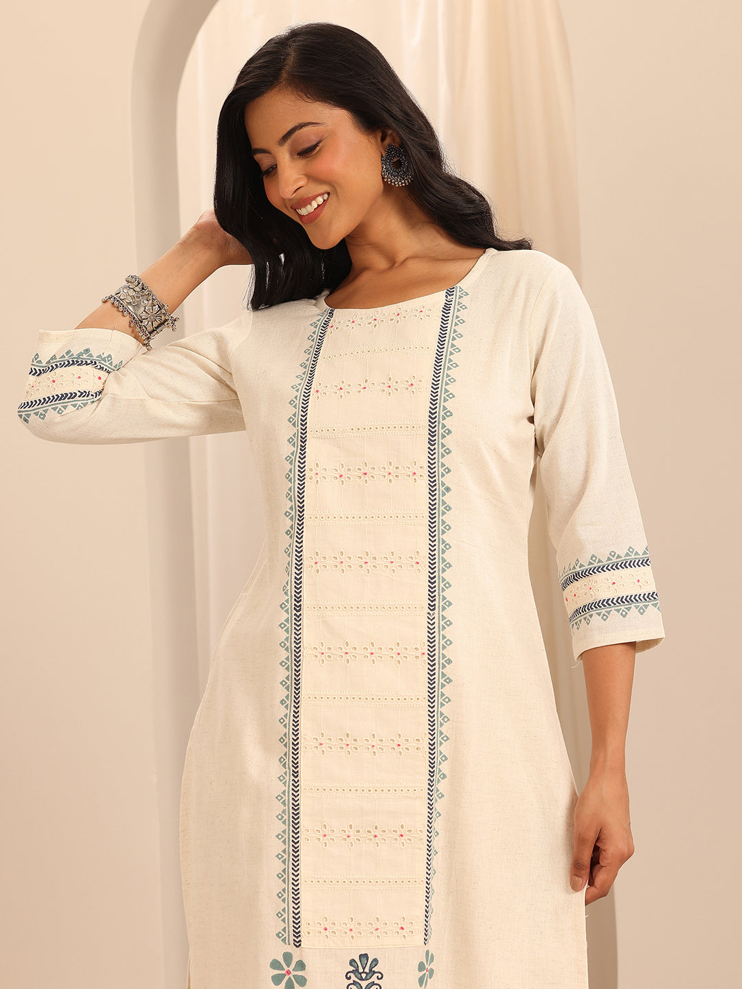 Anouk Off White Printed Cotton Blend Straight Suit Set With Dupatta