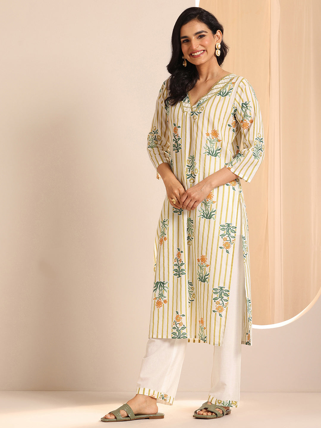 Anouk Off White Printed Cotton Straight Suit Sets With Dupatta