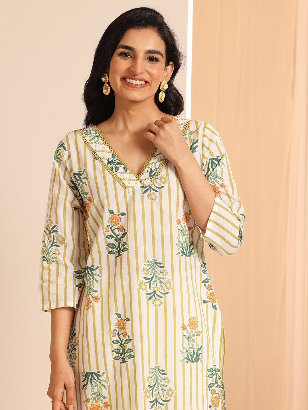 Anouk Off White Printed Cotton Straight Suit Sets With Dupatta