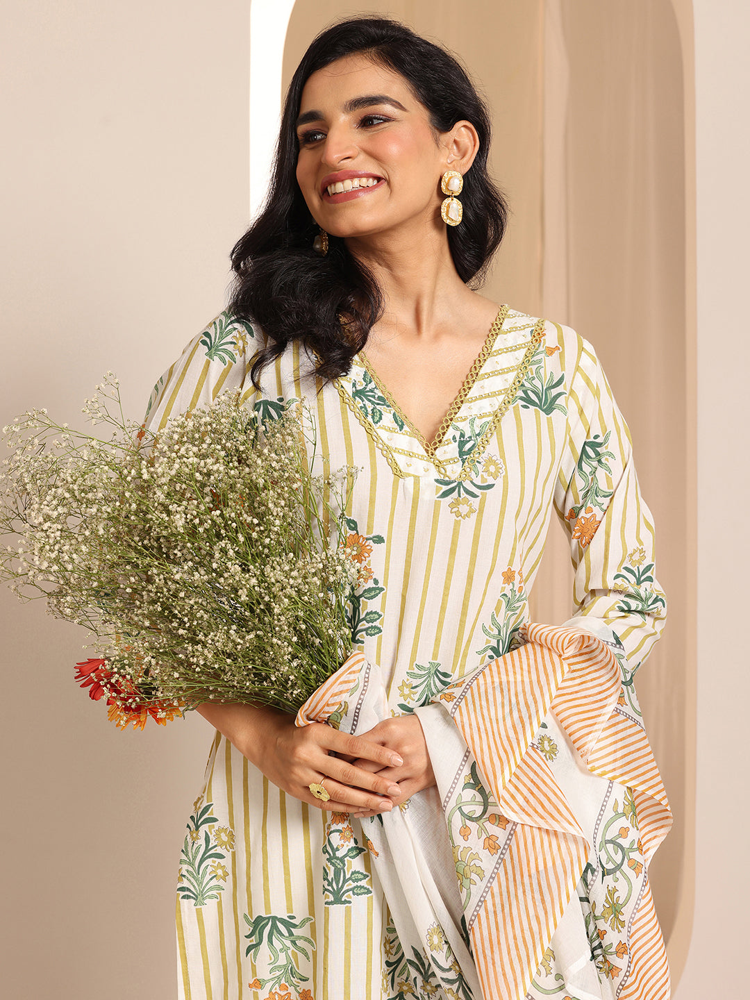 Anouk Off White Printed Cotton Straight Suit Sets With Dupatta
