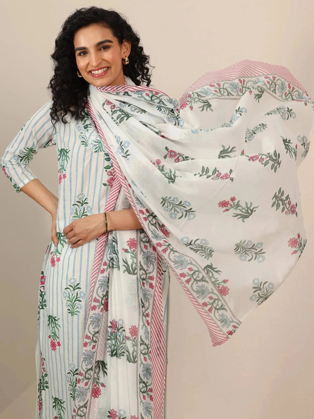 Anouk Off White Printed Cotton Straight Suit Sets With Dupatta