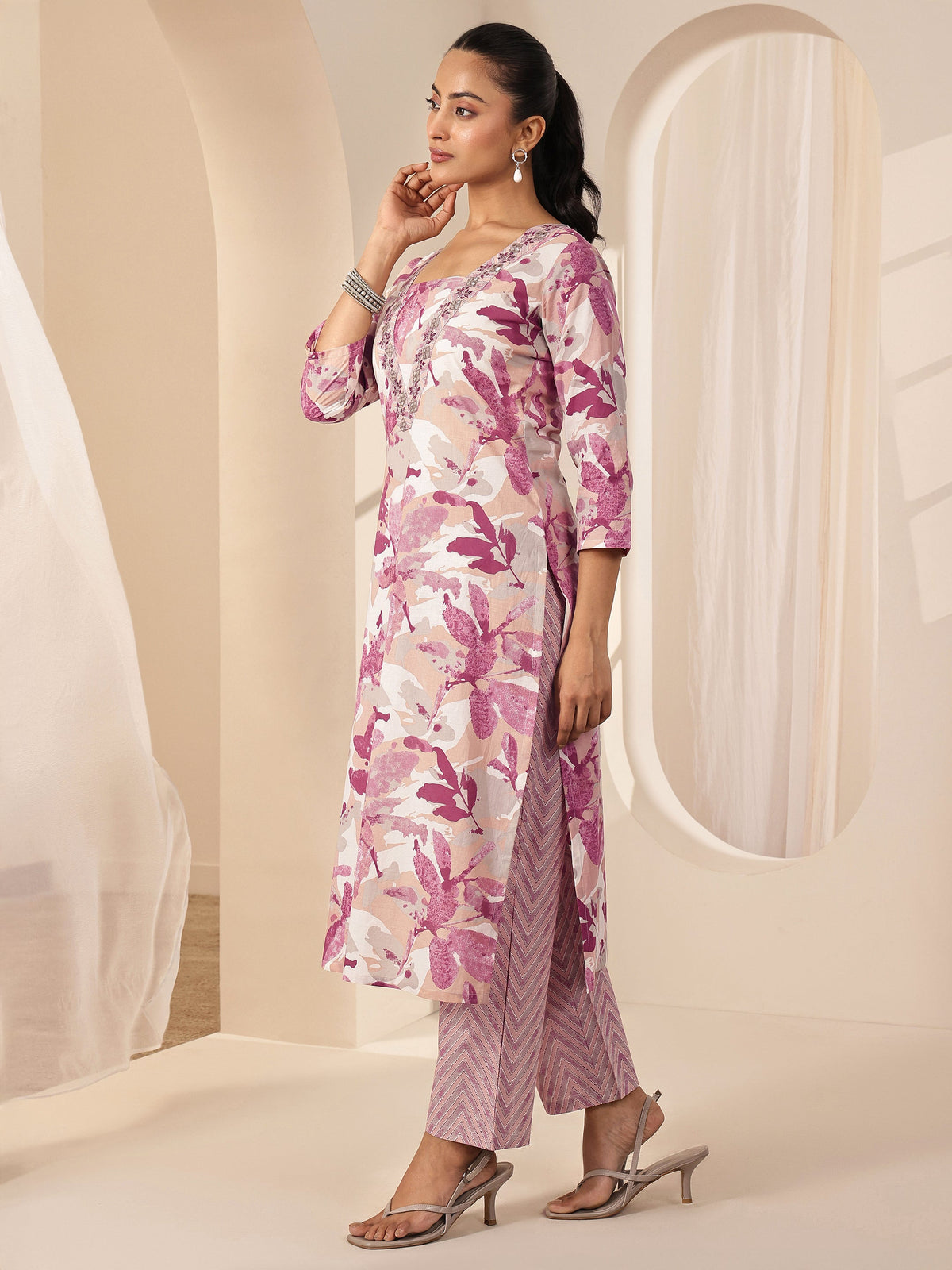 Anouk Off White Printed Cotton Straight Suit Sets With Dupatta