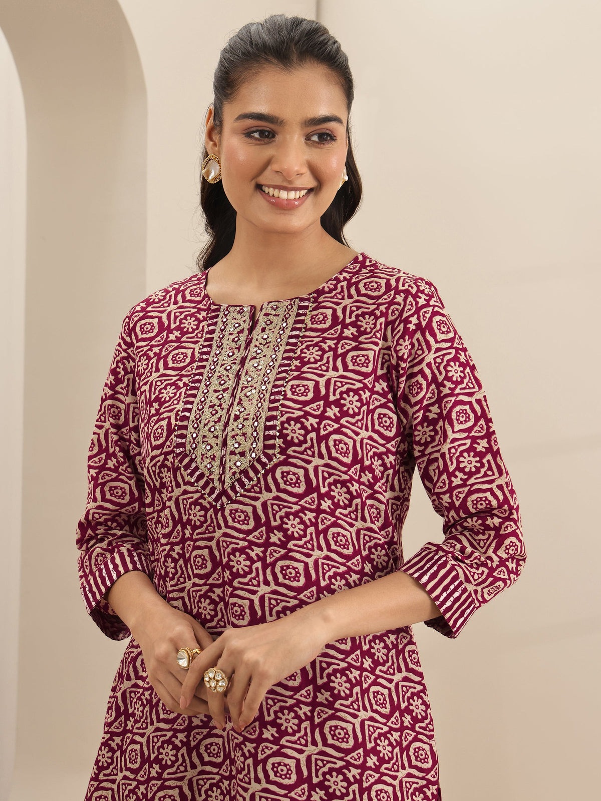 Anouk Maroon Printed Cotton Blend Straight Suit Sets With Dupatta