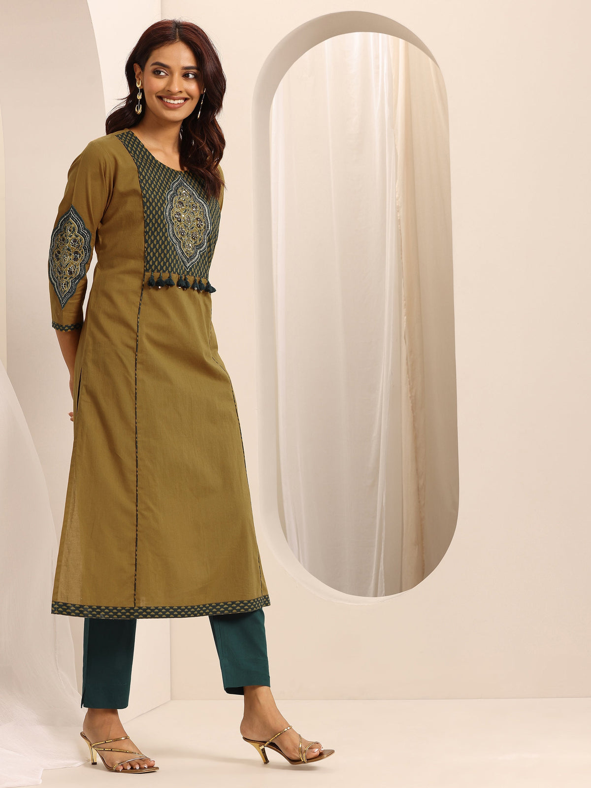 Anouk Yellow Printed Cotton Blend Straight Suit Set With Dupatta