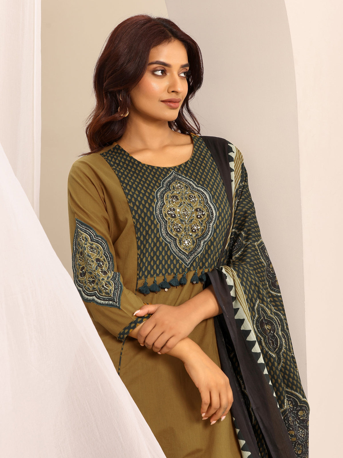 Anouk Yellow Printed Cotton Blend Straight Suit Set With Dupatta