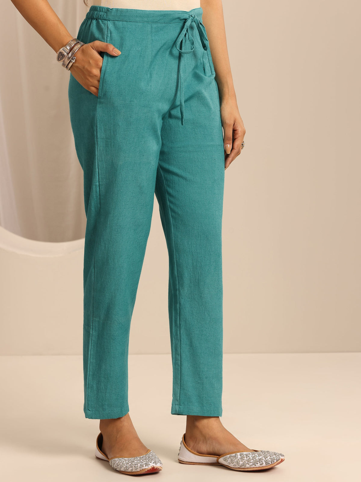 Anouk Green Embroidered Cotton Blend Straight Suit Set With Dupatta