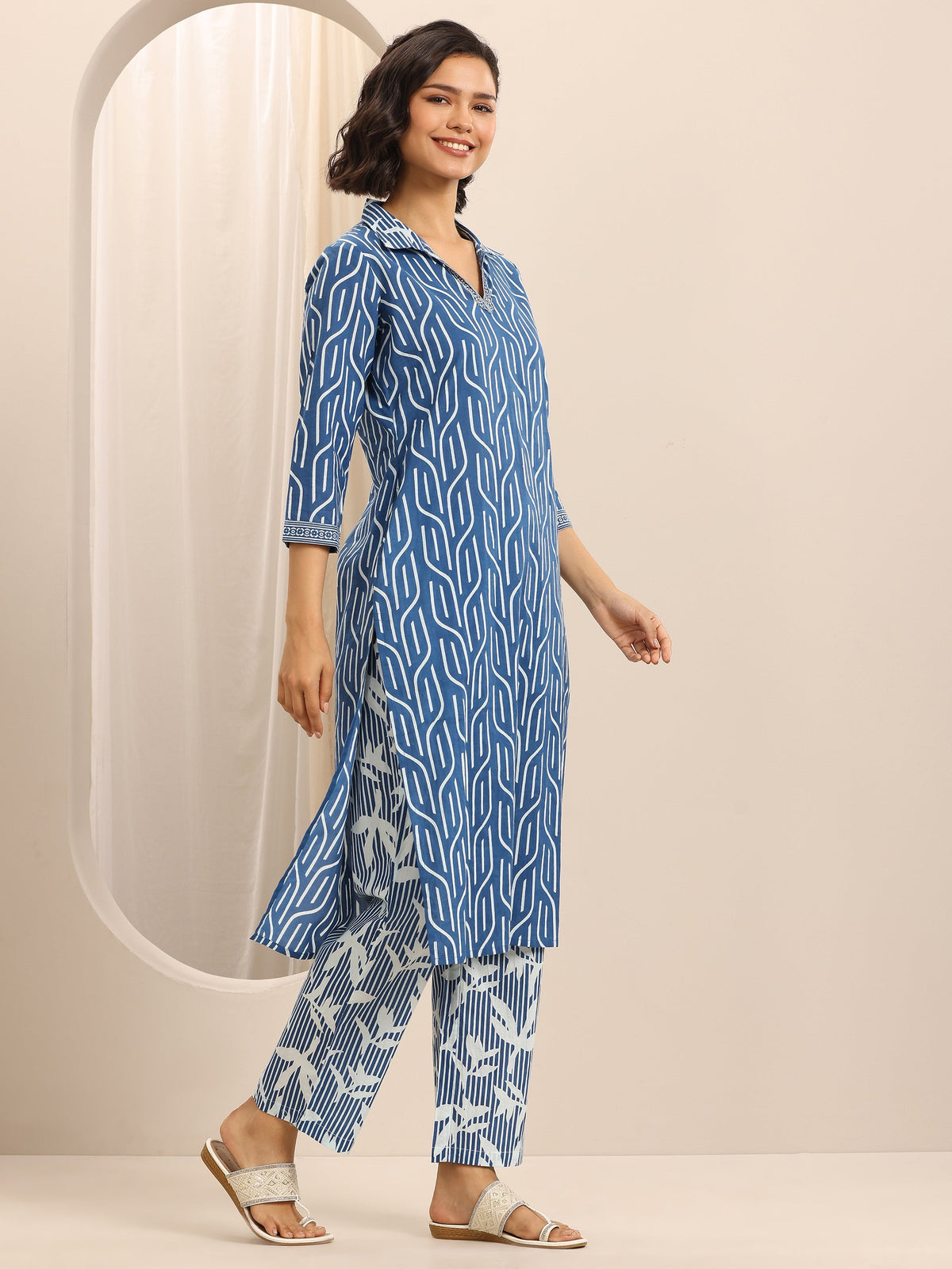 Anouk Blue Printed Cotton Blend Straight Suit Set With Dupatta