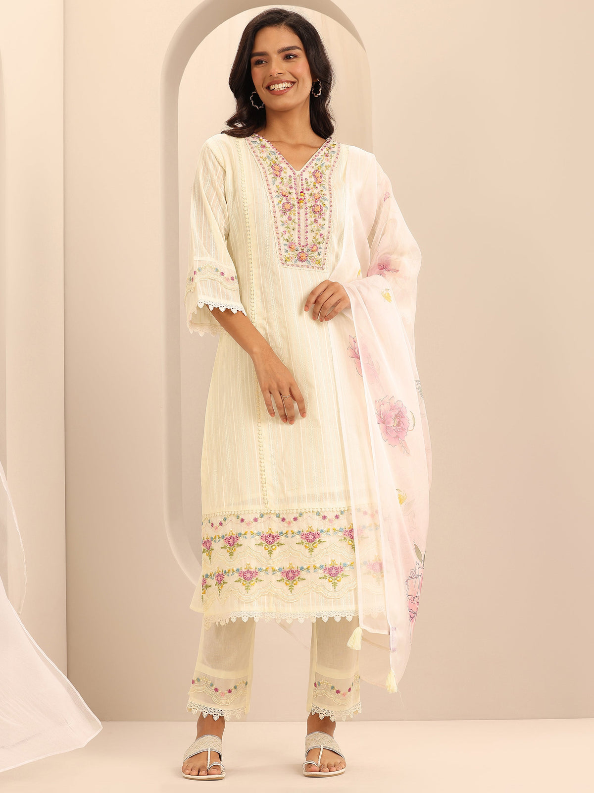 Anouk Off white Embroidered Cotton Blend A-line Suit Set With Dupatta
