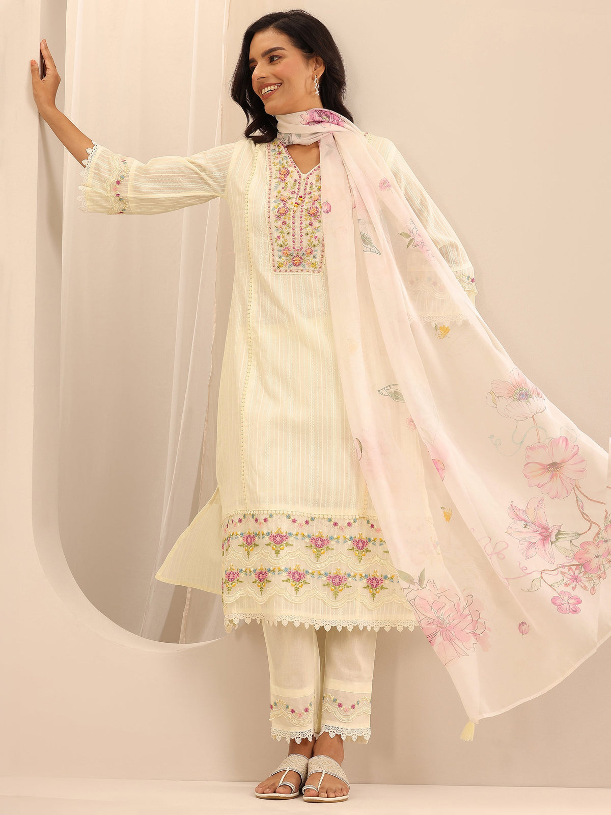 Anouk Off white Embroidered Cotton Blend A-line Suit Set With Dupatta