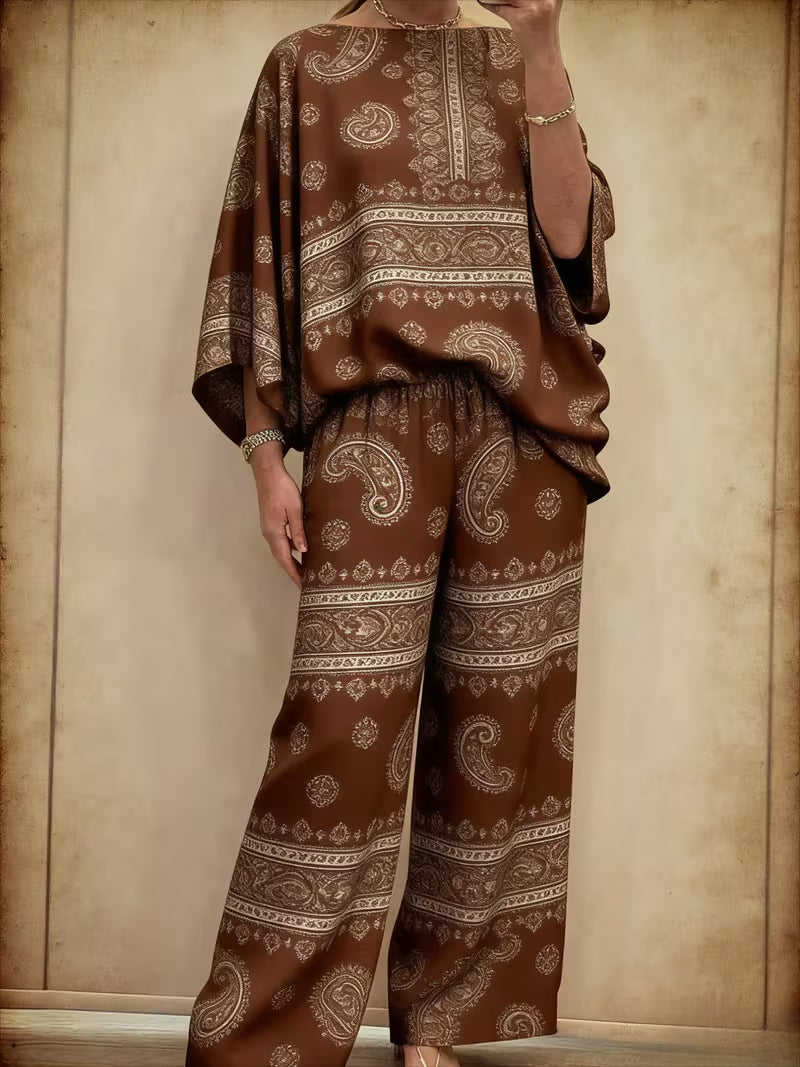 Plus Size Off-Shoulder Batwing Sleeve Printed 2-Piece Set