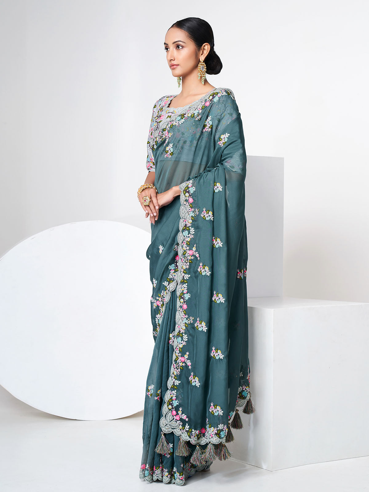 Blue Organza Saree With Unstitched Blouse