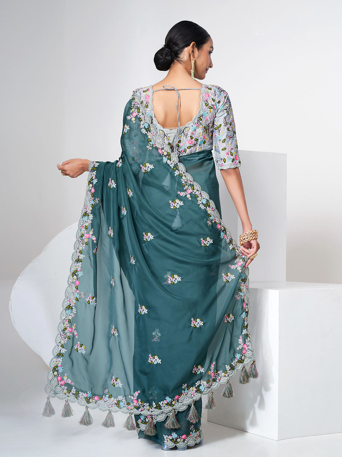 Blue Organza Saree With Unstitched Blouse