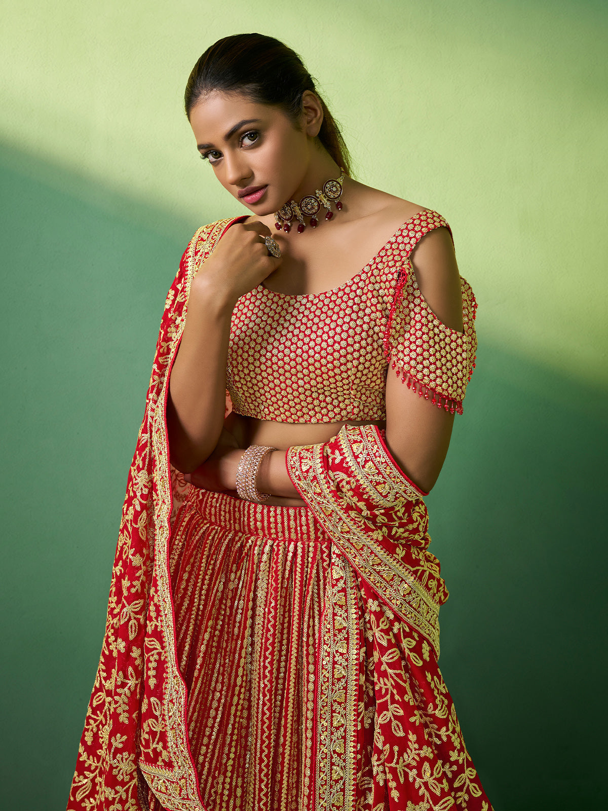 Red Embroidered Semi Stitched Lehenga With Unstitched Blouse