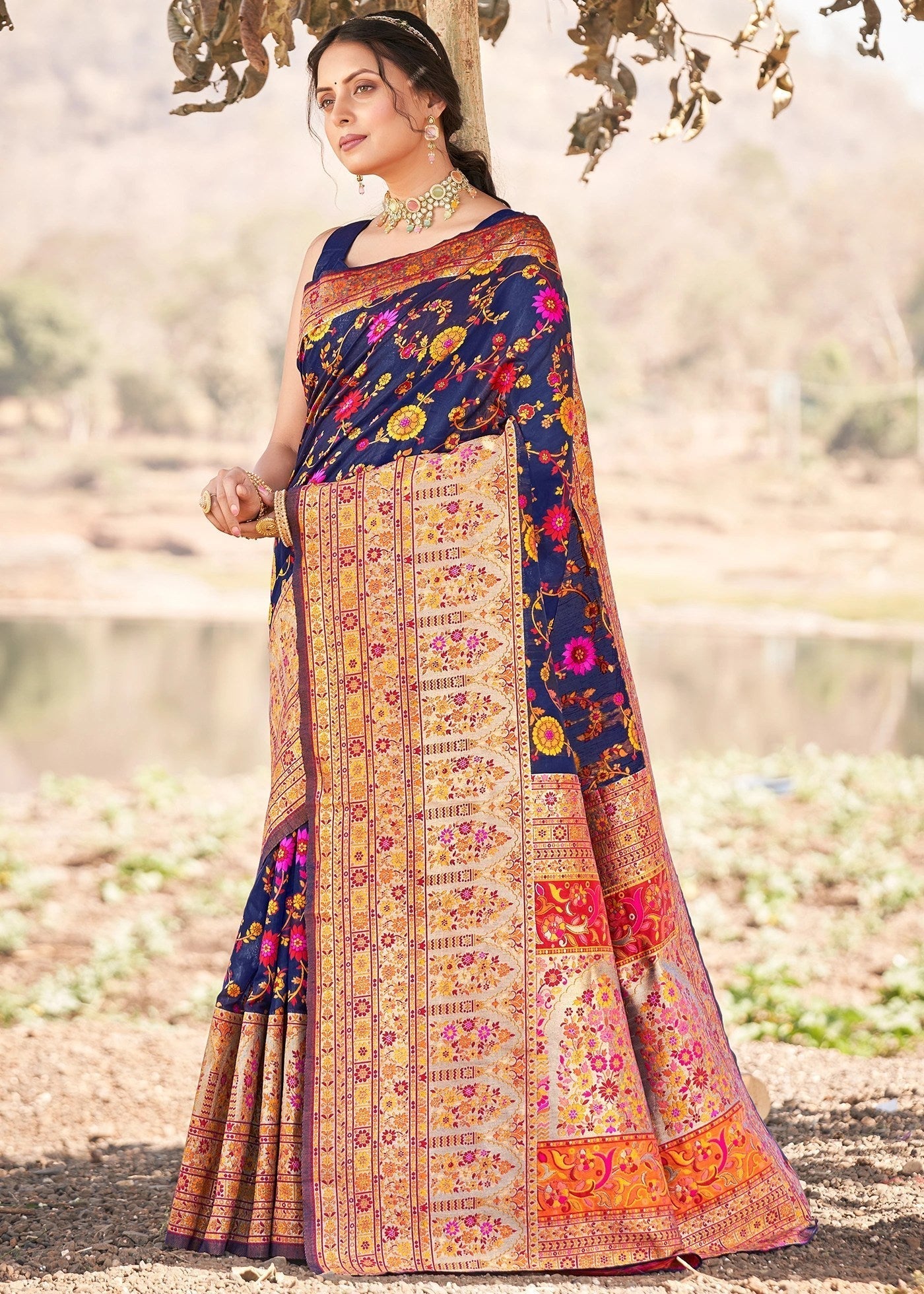 Amiable Blue Pashmina saree With Snazzy Blouse Piece