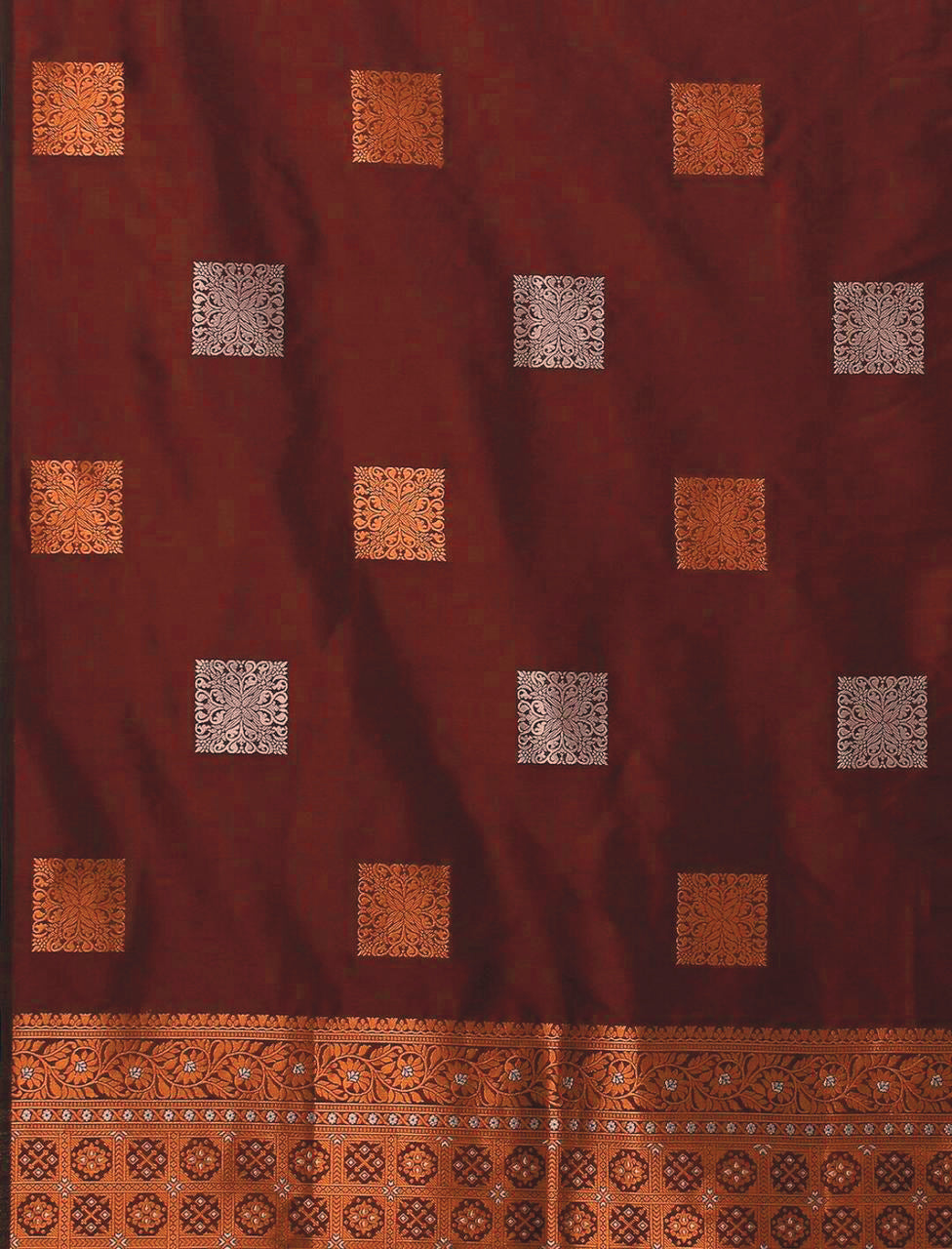 Bewitching Maroon Soft Silk Saree With Adoring Blouse Piece