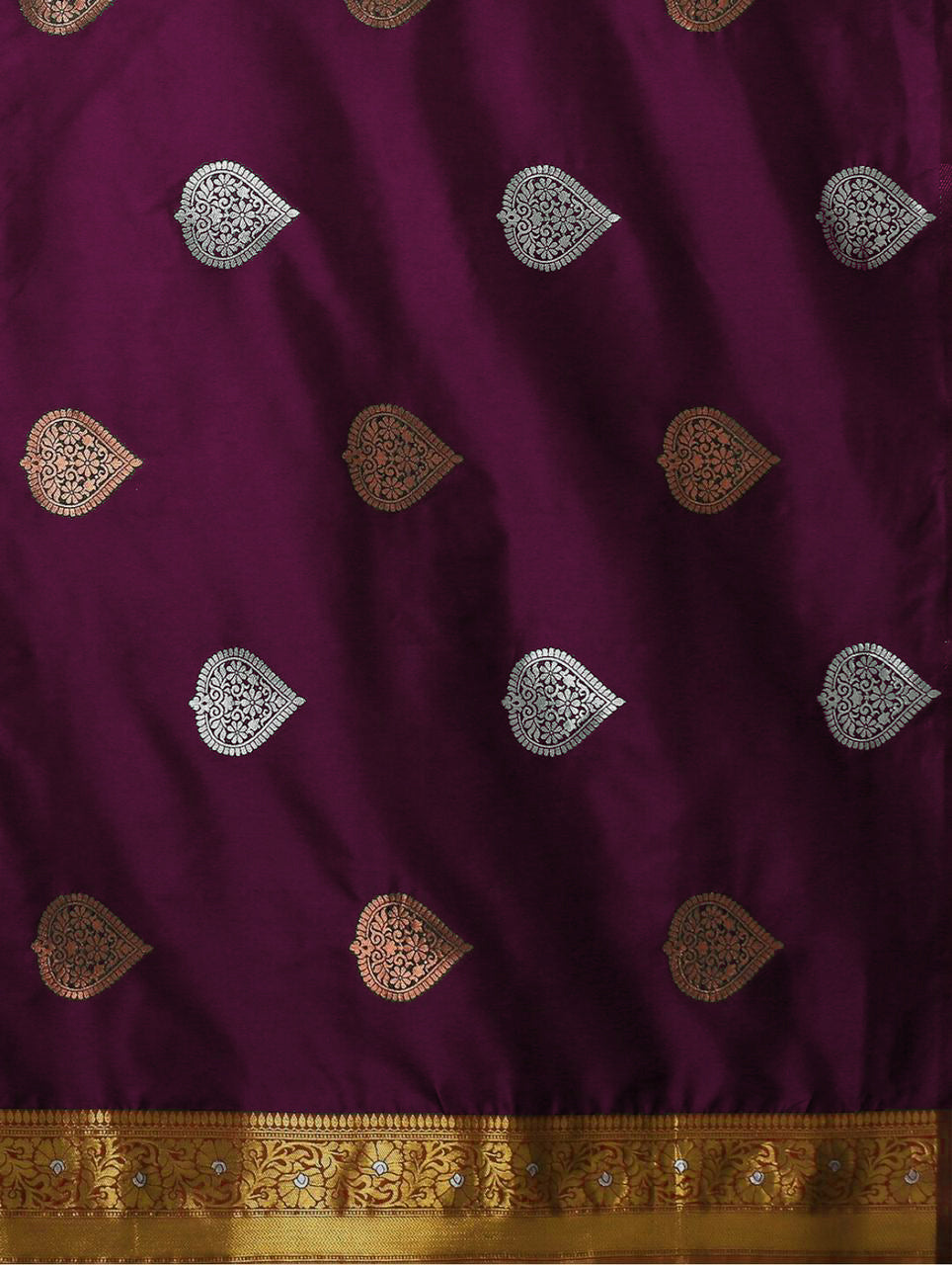Mesmerising Wine Soft Silk Saree With Alluring Blouse Piece