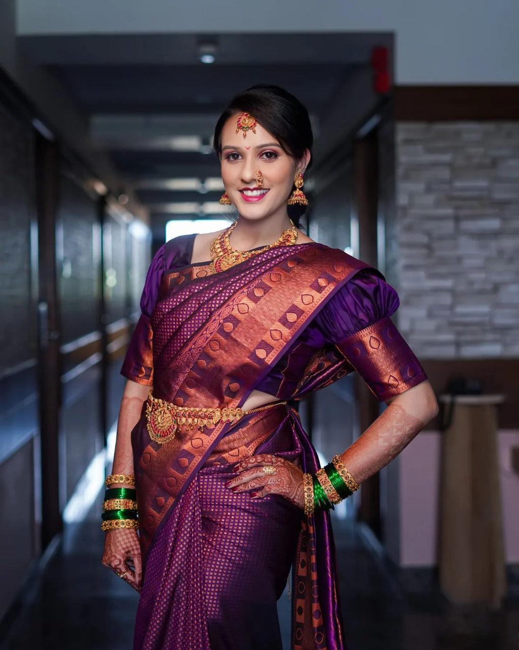 Gratifying Purple Soft Silk Saree With Splendiferous Blouse Piece