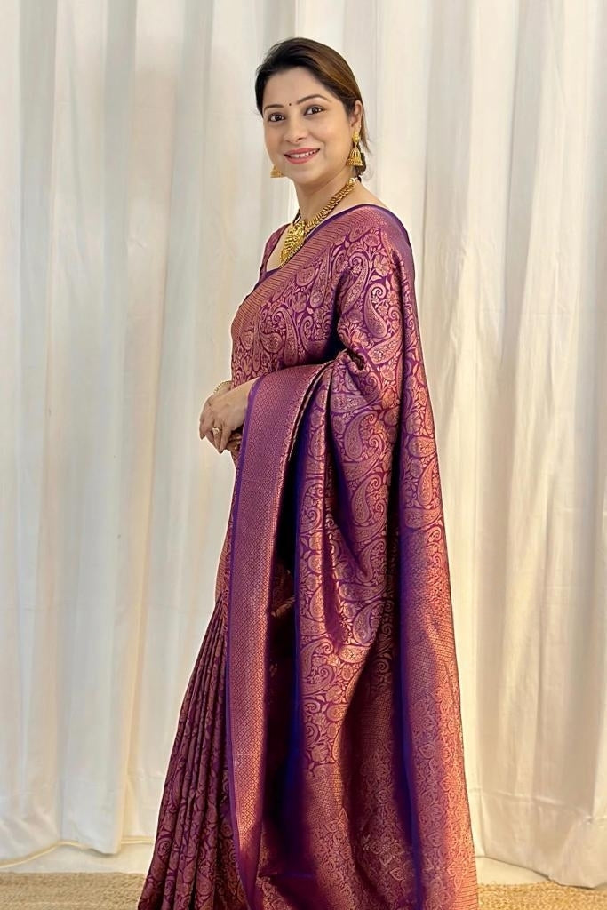 Incredible Purple Soft Silk Saree With Fragrant Blouse Piece