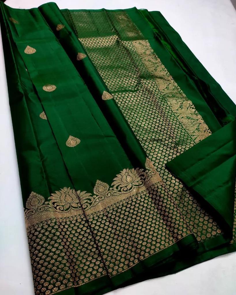Girlish Dark Green Soft Silk Saree With Impressive Blouse Piece