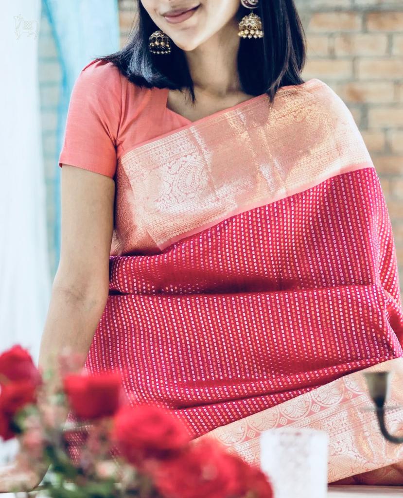 Trendy Pink Soft Silk Saree with Elegant Blouse Piece