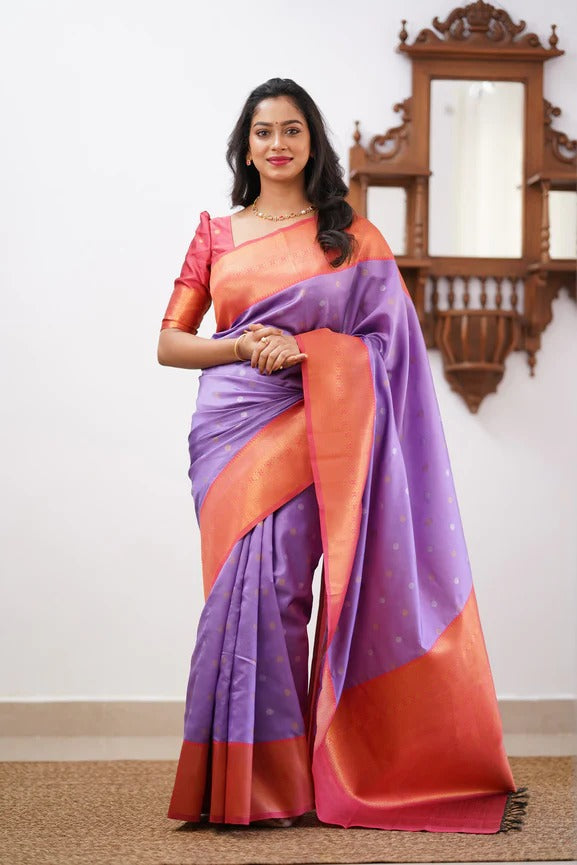 Desultory Lavender Soft Silk Saree With Murmurous Blouse Piece