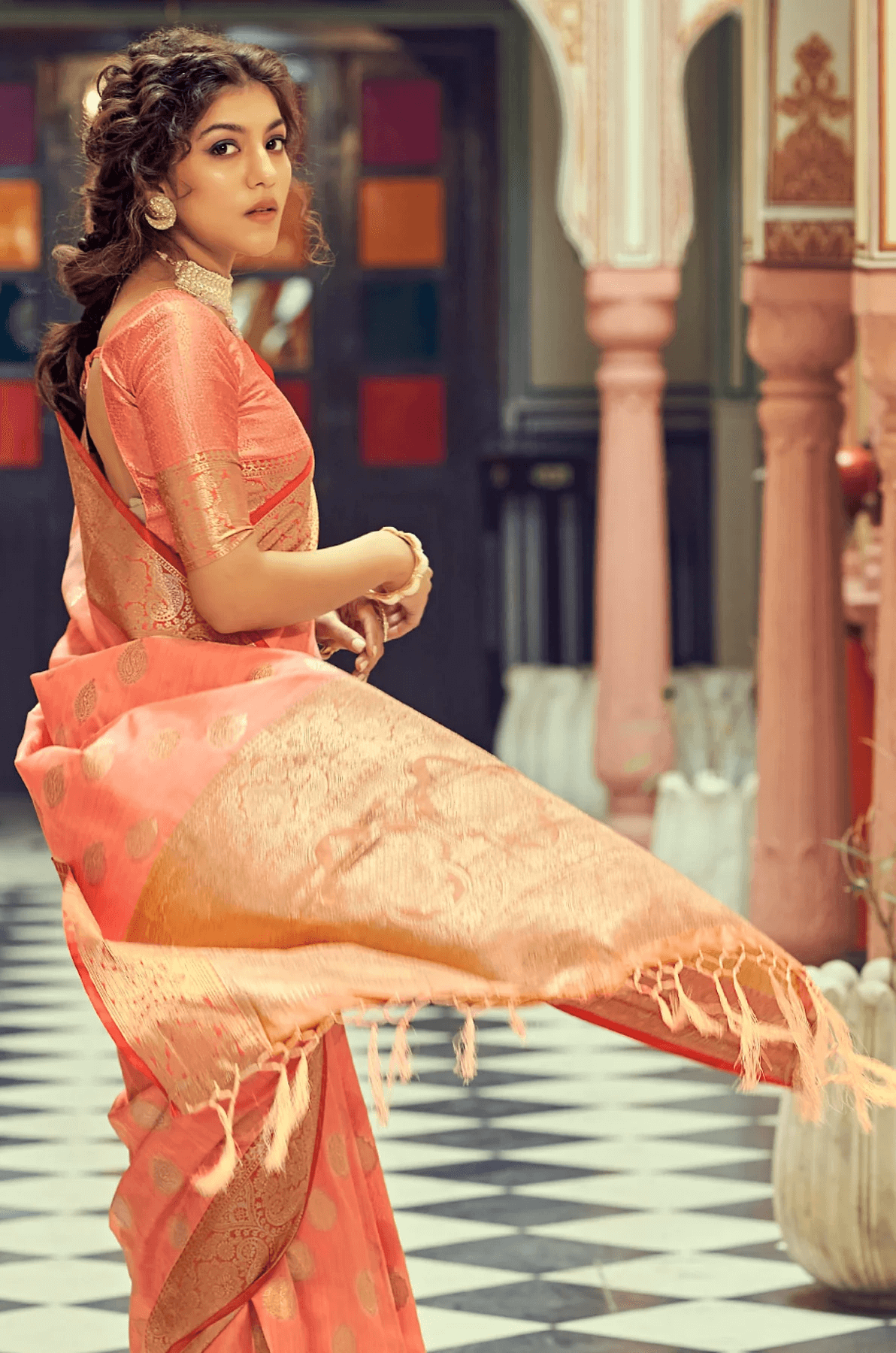Luxuriant Peach Soft Banarasi Silk Saree With Adorable Blouse Piece