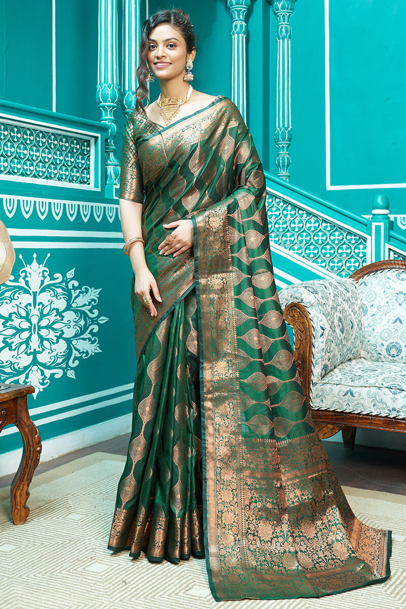 Super classy Maroon Soft Banarasi Silk Saree With Super  Blouse Piece