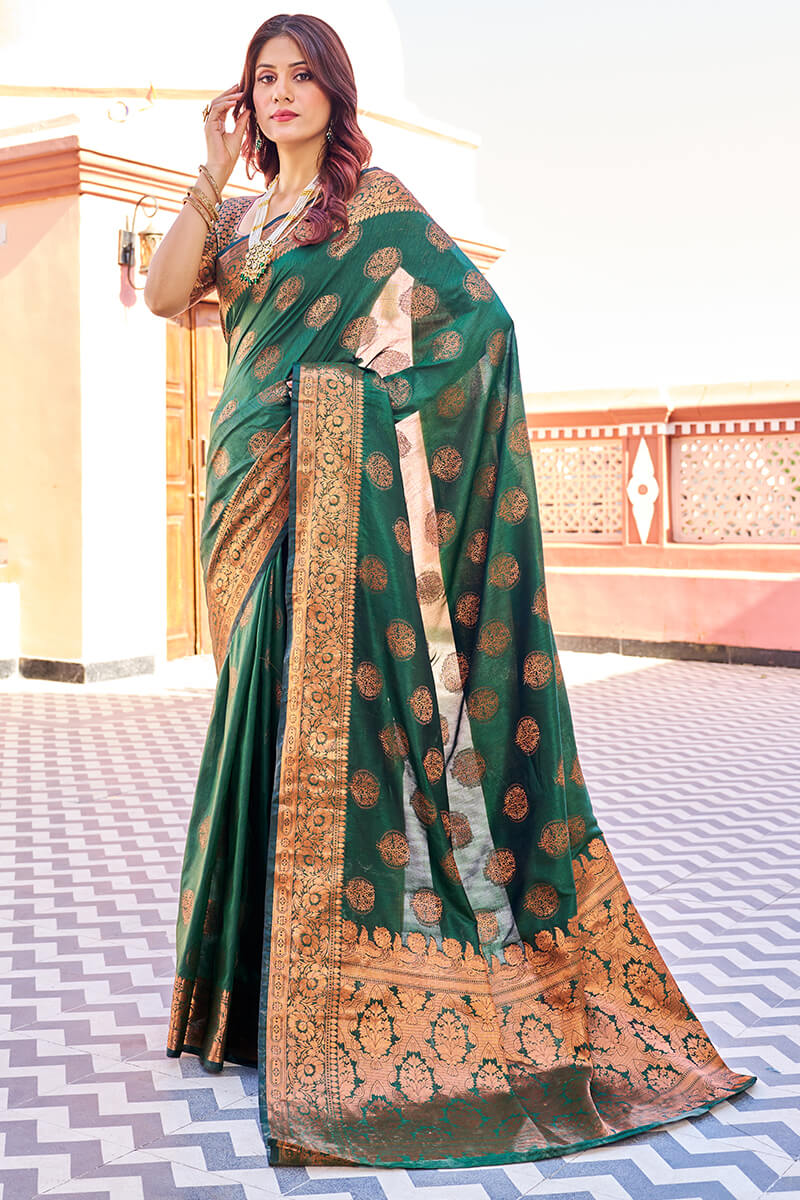 Blooming Dark Green Banarasi Silk Saree With Engrossing Blouse Piece