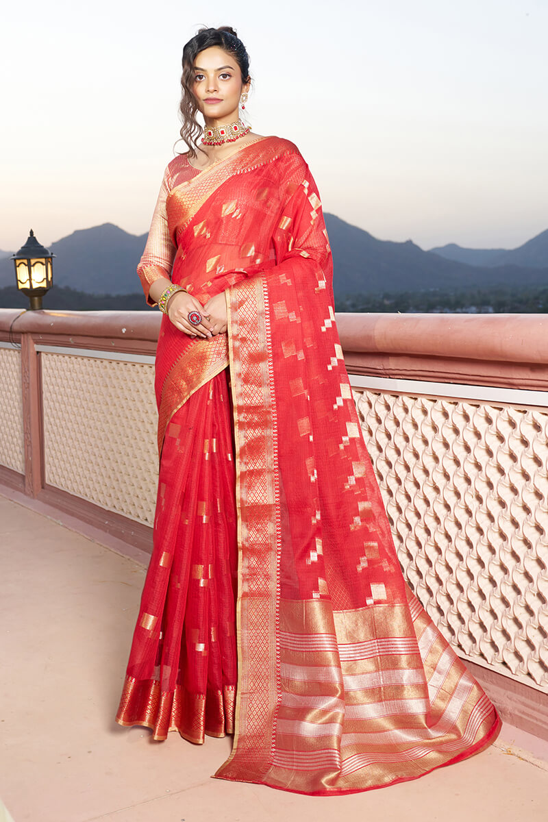 Unequalled Red Soft Silk Saree with Ideal Blouse Piece