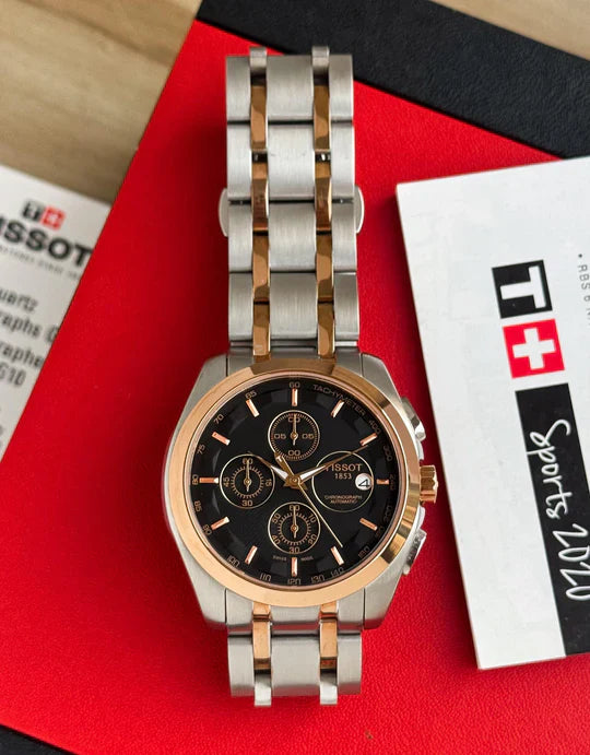 Everyday Wear Couturier Chronograph Watch With Classic Appeal