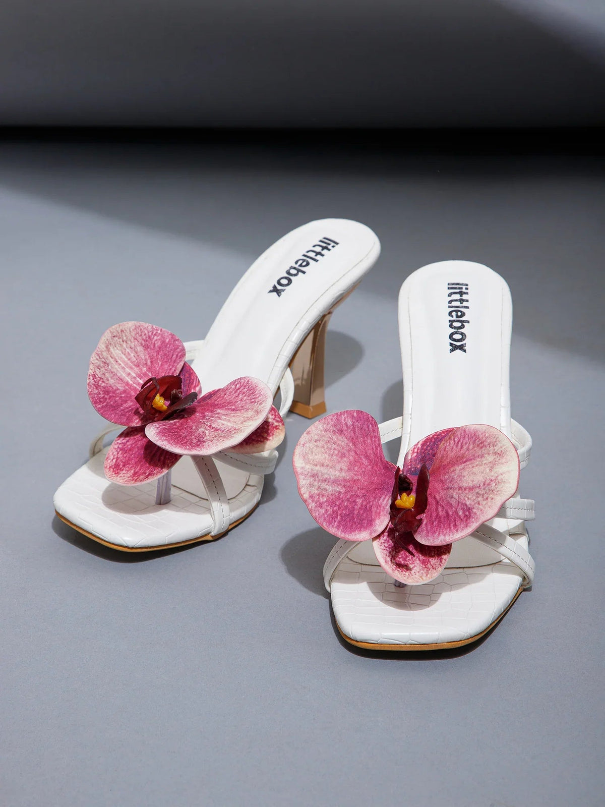 Pink Flower Decor High Heel Beach Sandals