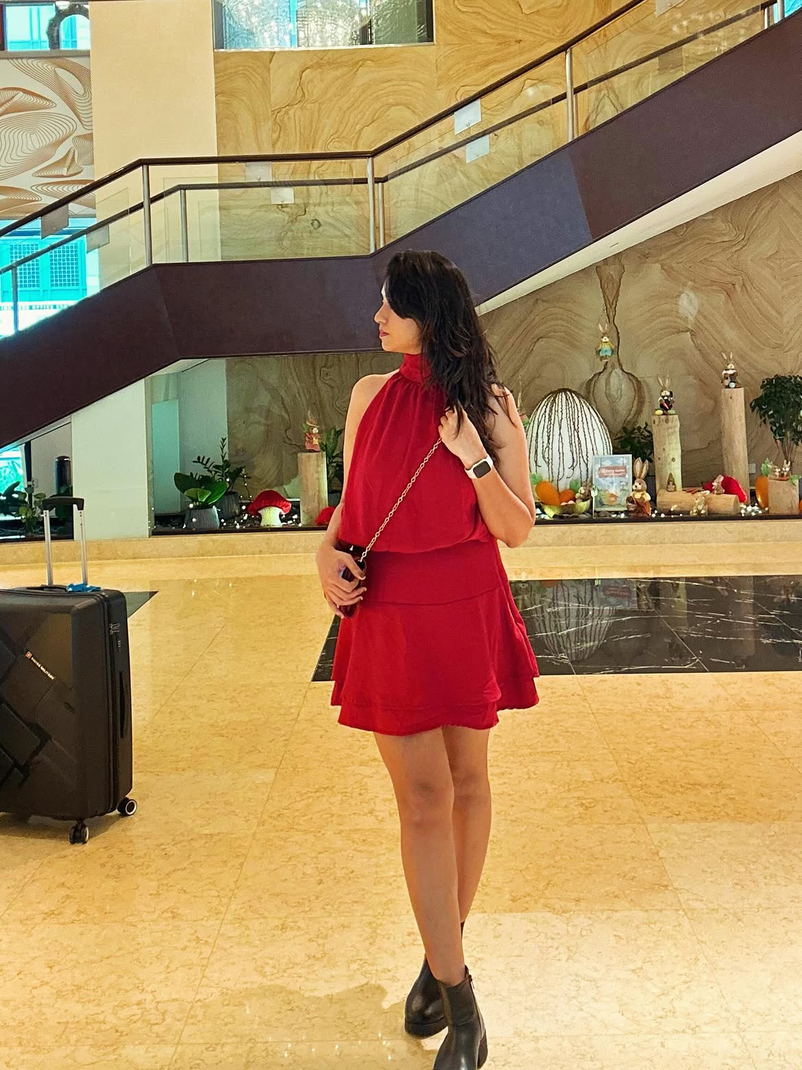 Halter Neck Chiffon Waist Ruched Mini Dress in Maroon