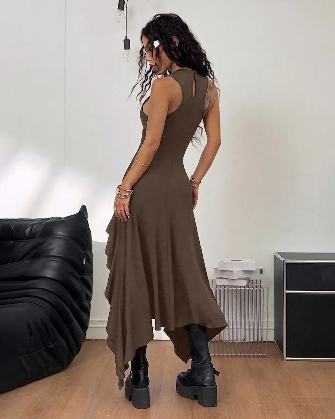 High Low Hem Sleeveless Bodycon Dress In Chocolate Brown