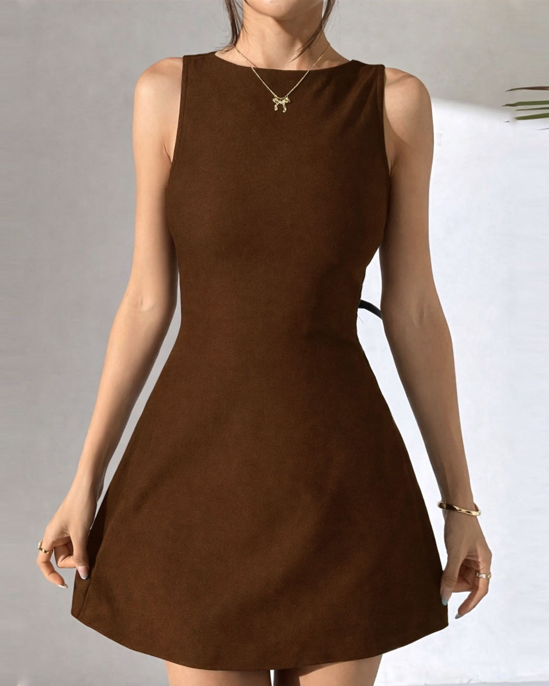 Dark Brown Sleeveless Woven Backless Bow Mini Dress