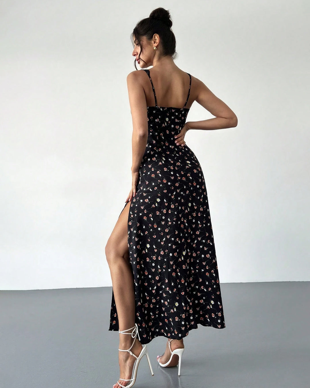 Elegant V-Neck Fit and Flare Floral Black Sleeveless Slit Dress in Classic Black