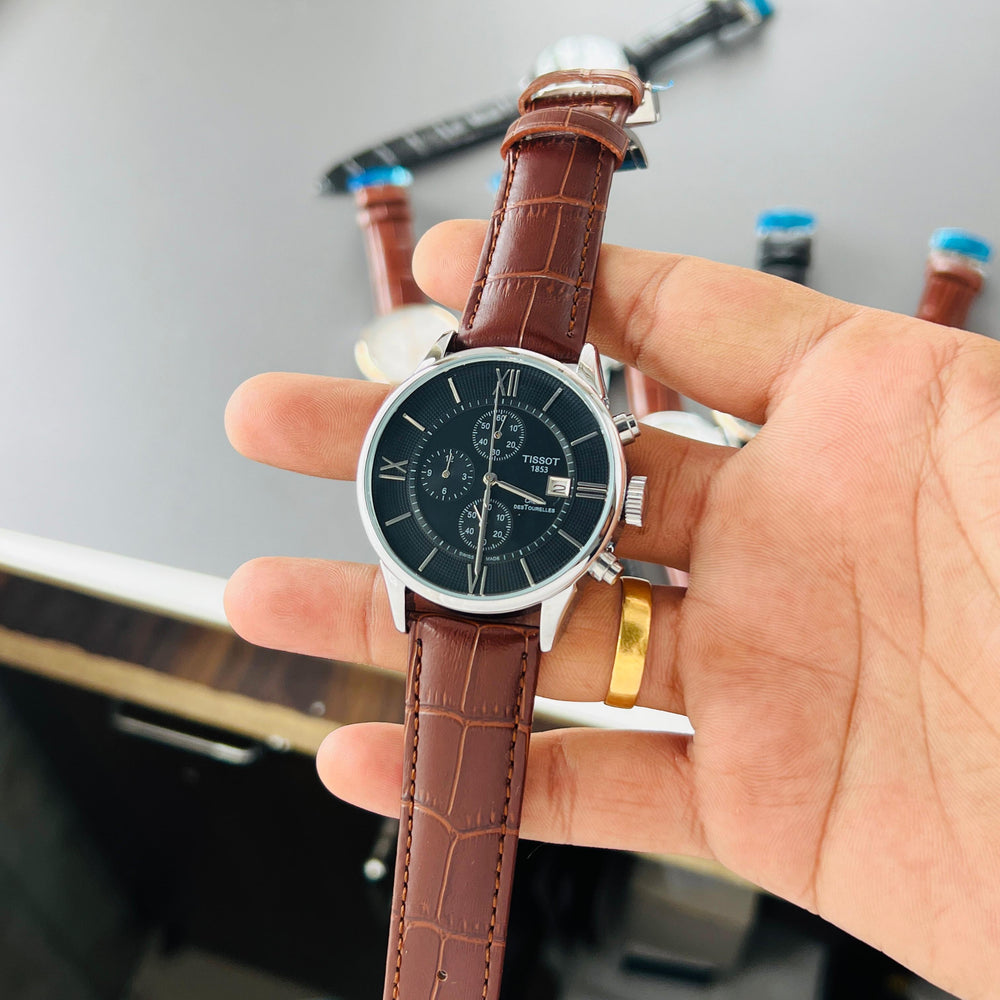Everyday Wear Chemin Watch With Classic Appeal
