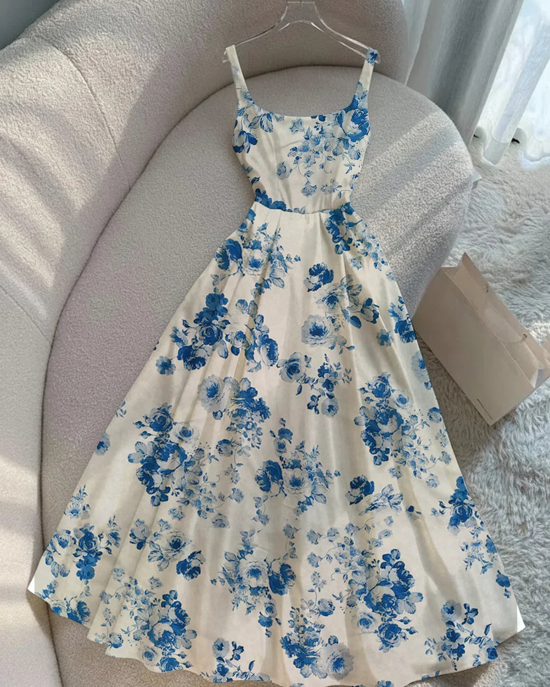 Floral Square Neck Sleeveless Maxi Dress In Blue And White
