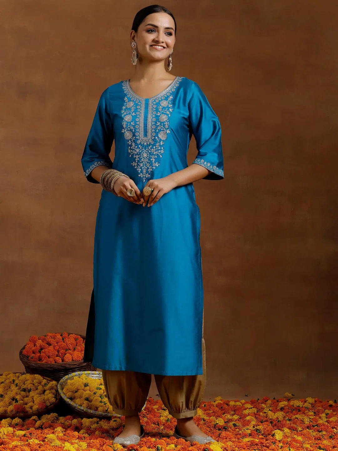 Anouk Blue Embroidered Silk Straight Kurta
